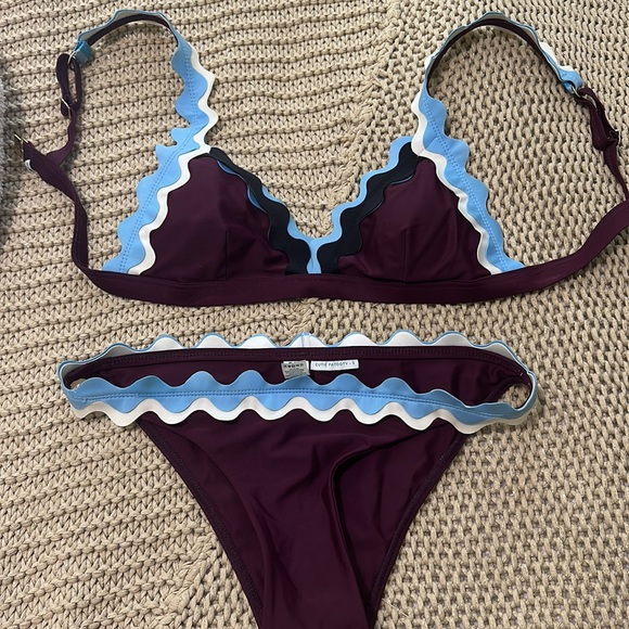 Stickie Bikini in Burgundy - Picture 6 of 7